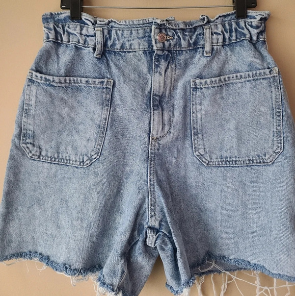 Zara Jean shorts  high rise sz.10 women's - Picture 2 of 11